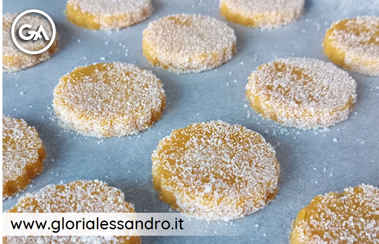 Biscotti da inzuppo con farina di ceci
