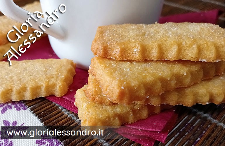 biscotti con farina di ceci